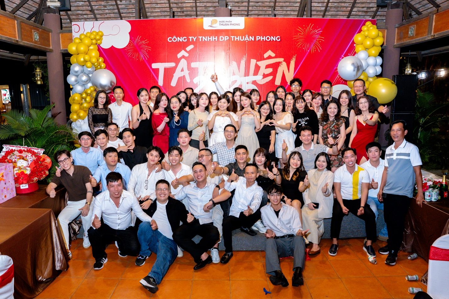 Tiệc Tất niên Công ty